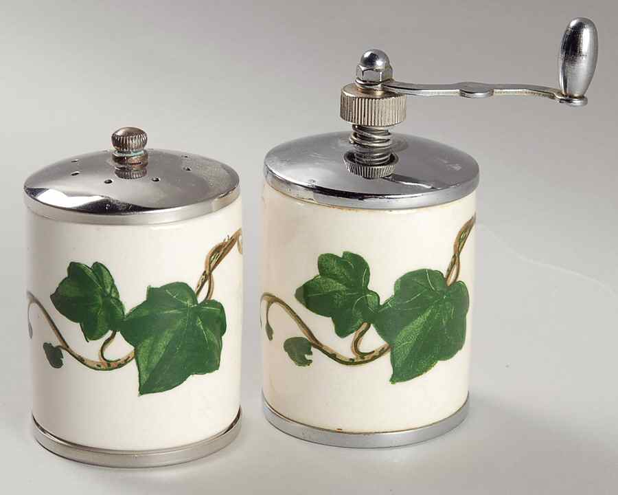 California Ivy Salt Mill & Pepper Mill Set by Metlox - Poppytrail - Vernon-1