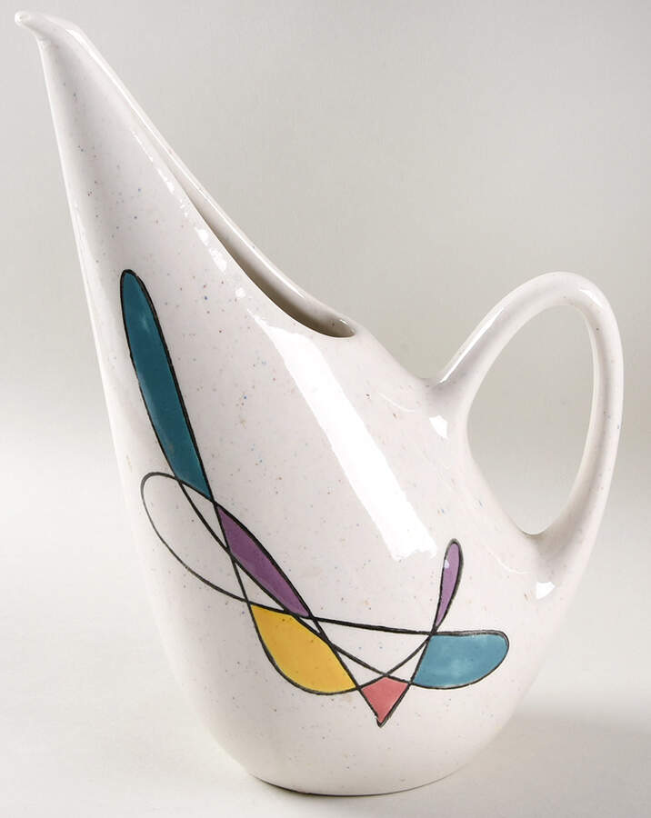 California Mobile 24 Oz Pitcher by Metlox - Poppytrail - Vernon-1