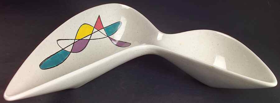 California Mobile Divided Twin Vegetable Bowl by Metlox - Poppytrail - Vernon-1
