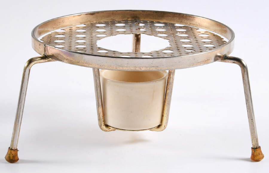 California Provincial Warmer Stand No Candle for Kettle Casserole by Metlox - Poppytrail - Vernon-1