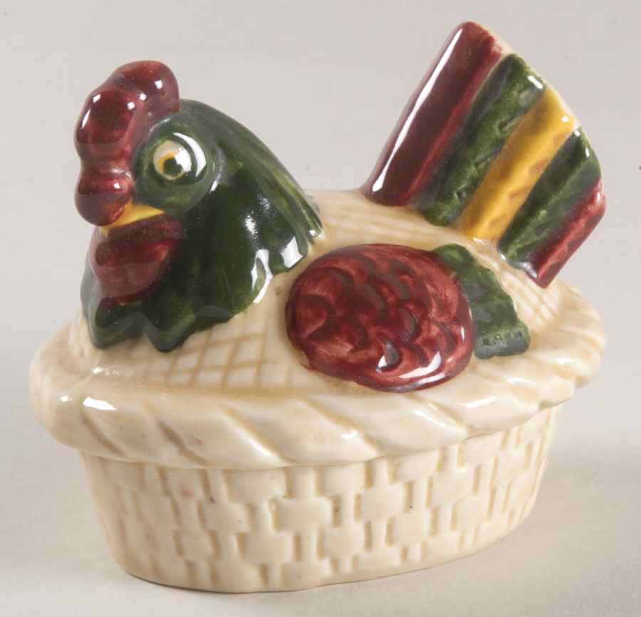 California Provincial Hen On Nest Salt Shaker by Metlox - Poppytrail - Vernon-1