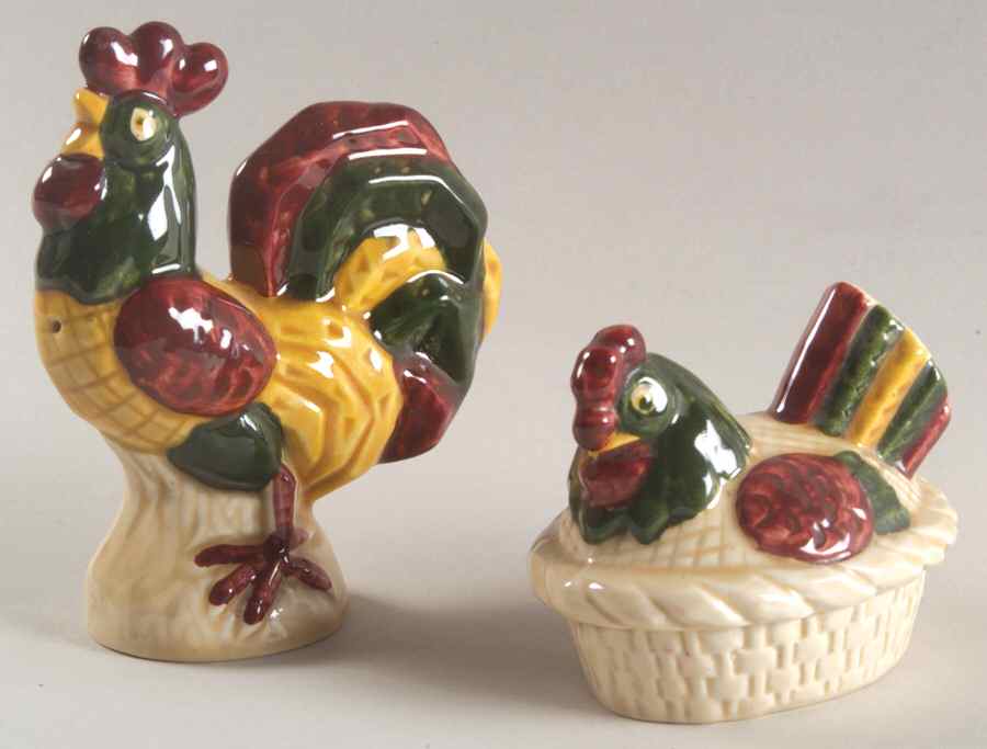 California Provincial Rooster & Hen Salt & Pepper Set by Metlox - Poppytrail - Vernon-1