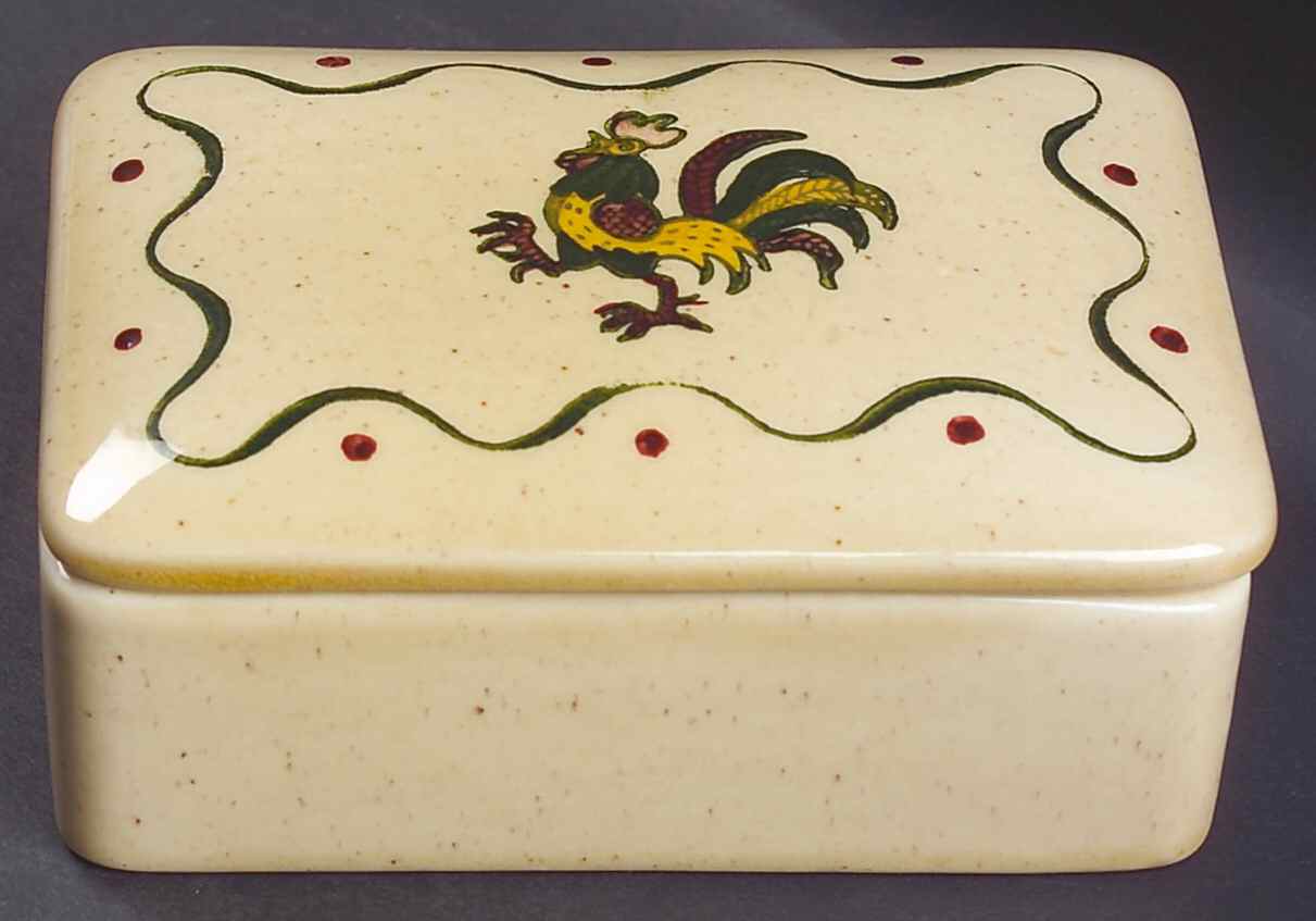 California Provincial Cigarette Box & Lid by Metlox - Poppytrail - Vernon-1