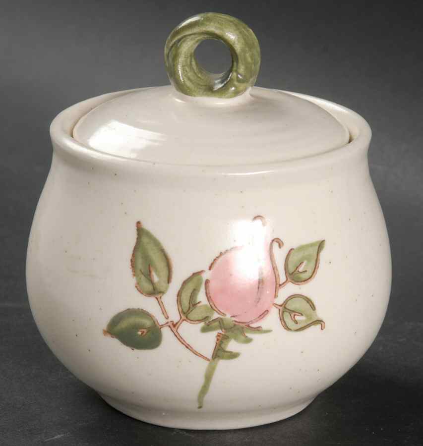 California Rose Sugar Bowl & Lid by Metlox - Poppytrail - Vernon-1