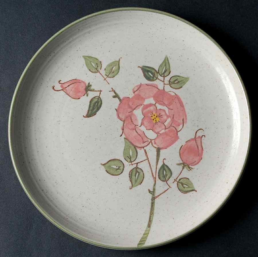 California Rose Salad Plate by Metlox - Poppytrail - Vernon-1