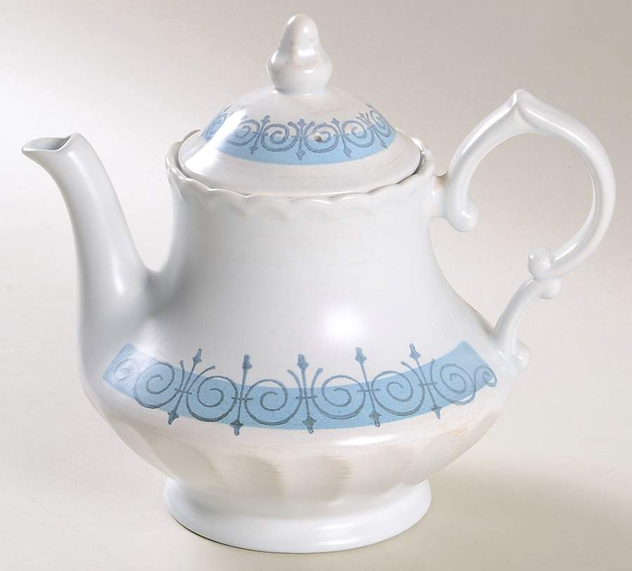 Castile Teapot & Lid by Metlox - Poppytrail - Vernon-1
