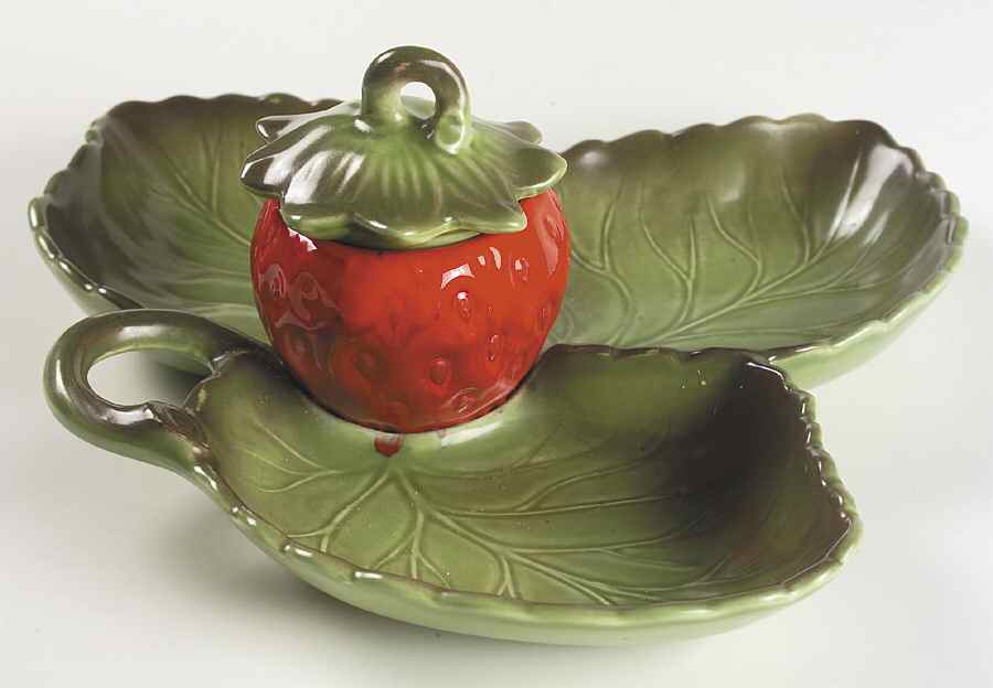 California Strawberry Divided Server with Attached Jar and Lid by Metlox - Poppytrail - Vernon-1