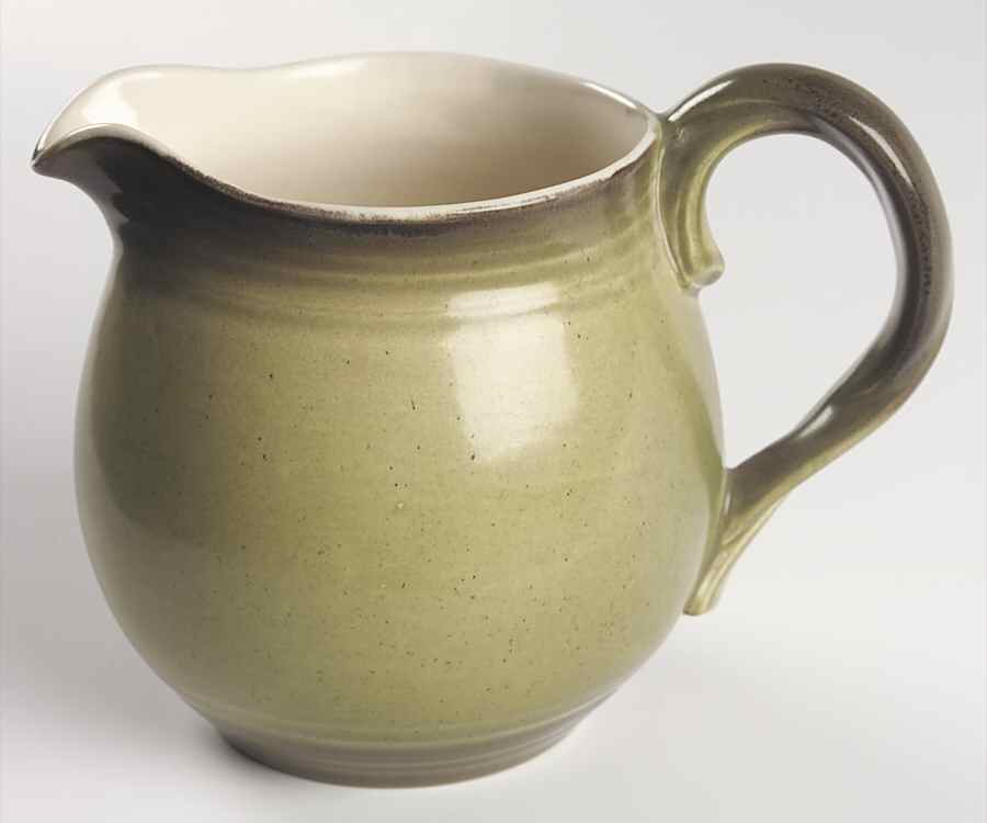 California Strawberry 24 Oz Pitcher by Metlox - Poppytrail - Vernon-1