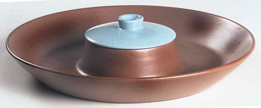 California Tempo Blue Chip & Dip with Lid by Metlox - Poppytrail - Vernon-1