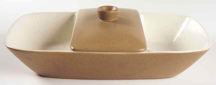 California Tempo White Rectangular Divided Server with Center Lid by Metlox - Poppytrail - Vernon-1
