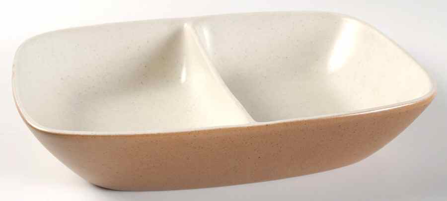 California Tempo White Rectangular Divided Vegetable Bowl by Metlox - Poppytrail - Vernon-1