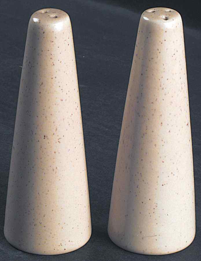 California Tempo Yellow Salt & Pepper Set by Metlox - Poppytrail - Vernon-1