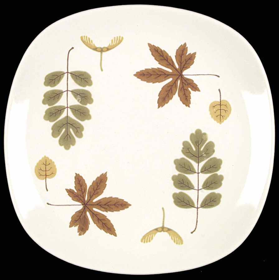 Central Park (White Background) Dinner Plate by Metlox - Poppytrail - Vernon-1
