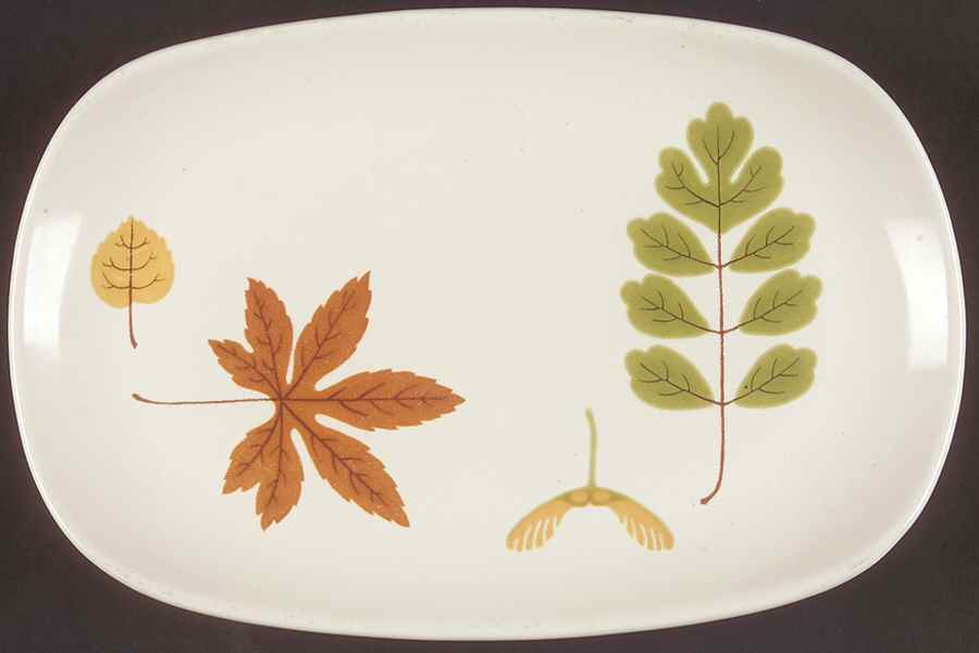 Central Park (White Background) 9" Oval Serving Platter by Metlox - Poppytrail - Vernon-1