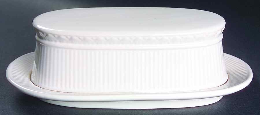 Classic Antique 1/4 Lb Covered Butter by Metlox - Poppytrail - Vernon-1