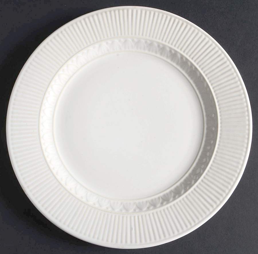 Classic Antique Salad Plate by Metlox - Poppytrail - Vernon-1