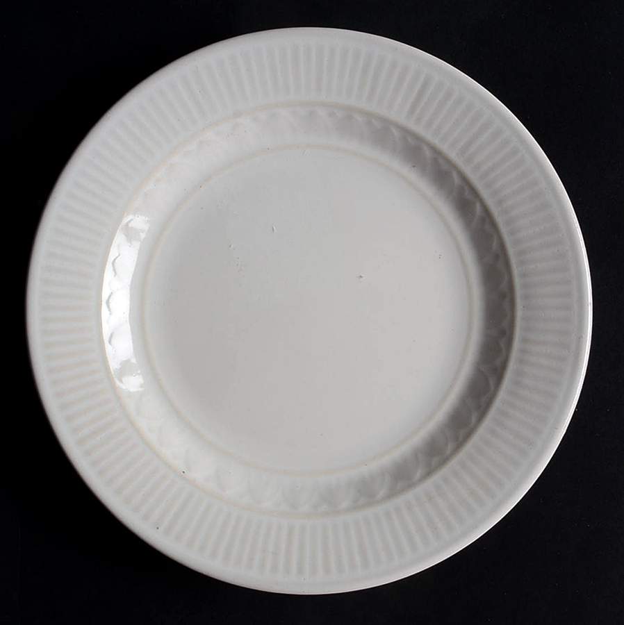 Classic Antique Bread & Butter Plate by Metlox - Poppytrail - Vernon-1