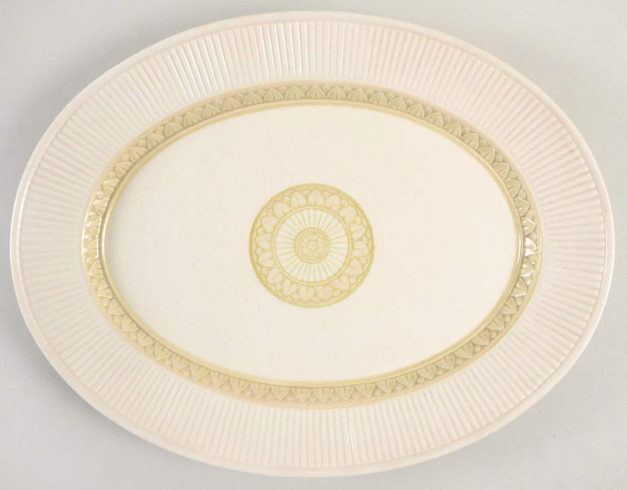 Classic Flower 14" Oval Serving Platter by Metlox - Poppytrail - Vernon-1