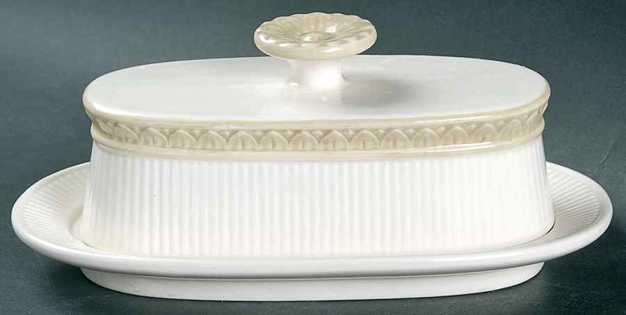 Classic Flower 1/4 Lb Covered Butter by Metlox - Poppytrail - Vernon-1
