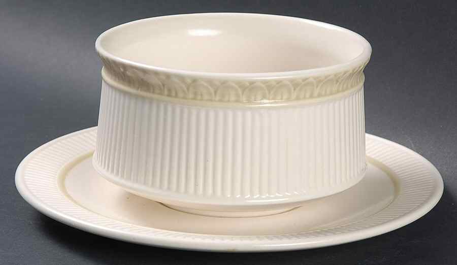Classic Flower Gravy Boat with Attached Underplate by Metlox - Poppytrail - Vernon-1