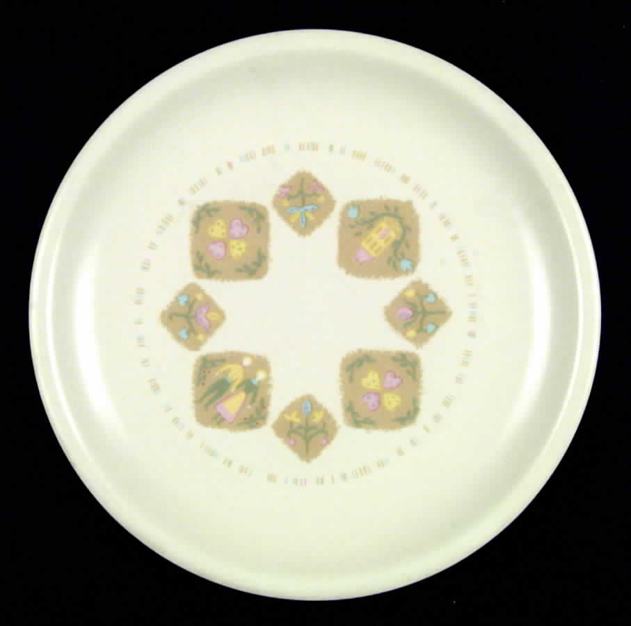 Country Cousins Dinner Plate by Metlox - Poppytrail - Vernon-1