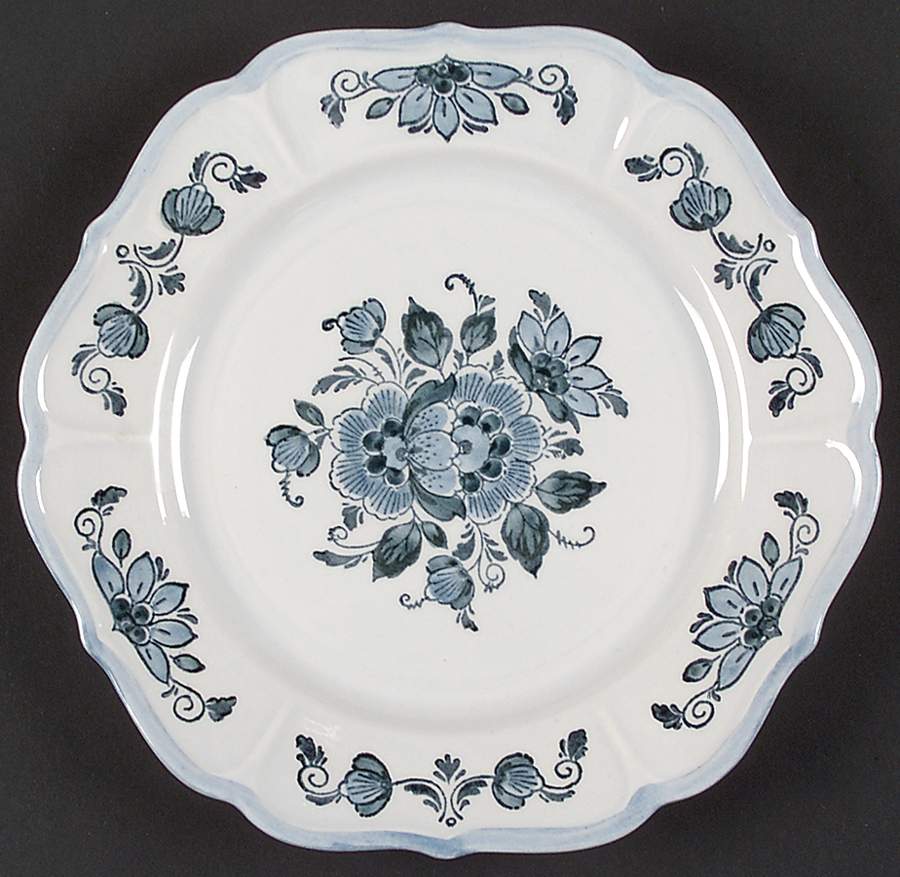 Colonial Garden Blue Salad Plate by Metlox - Poppytrail - Vernon-1