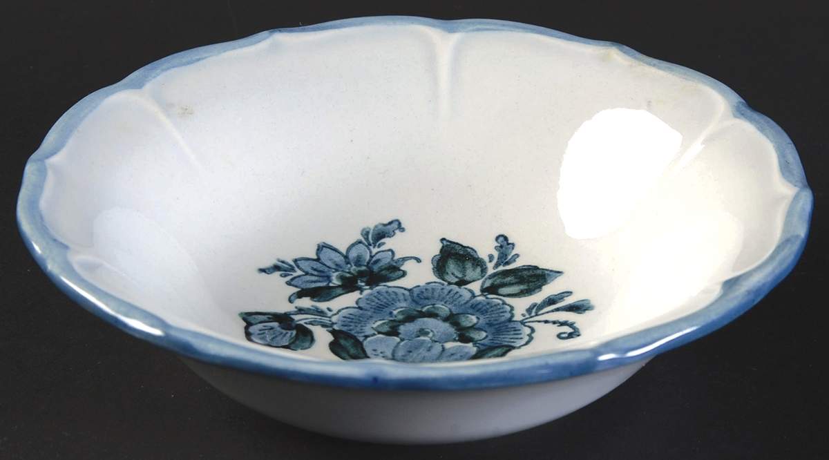 Colonial Garden Blue Fruit/Dessert (Sauce) Bowl by Metlox - Poppytrail - Vernon-1