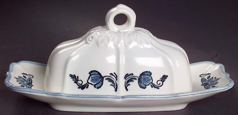 Colonial Garden Blue 1/4 Lb Covered Butter by Metlox - Poppytrail - Vernon-1