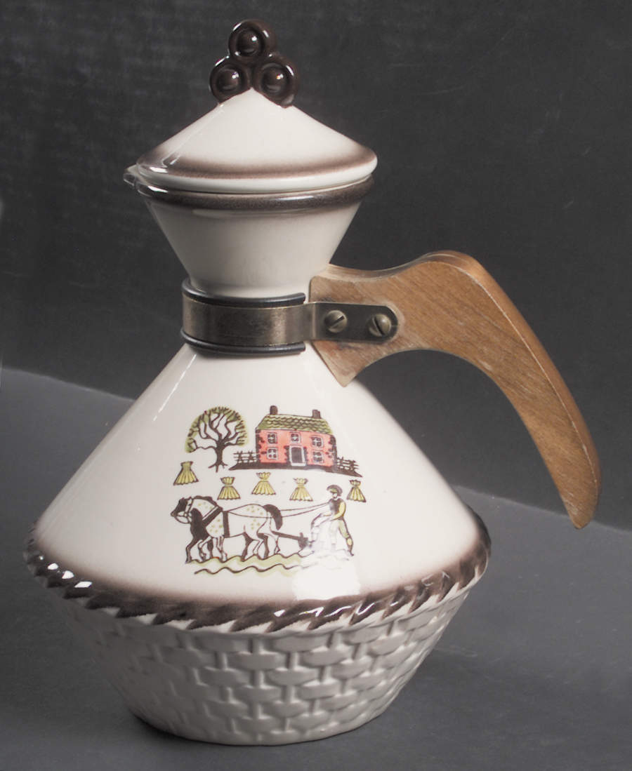 Colonial Heritage Carafe & Lid by Metlox - Poppytrail - Vernon-1
