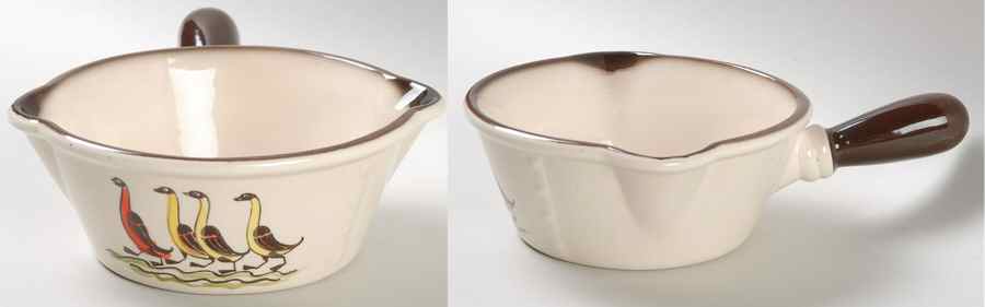 Colonial Heritage Gravy Boat by Metlox - Poppytrail - Vernon-1