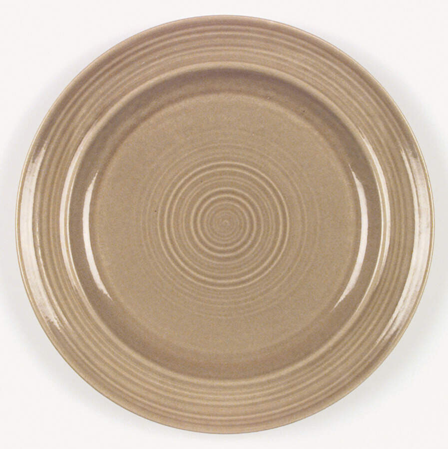 Colorstax Camel Dinner Plate by Metlox - Poppytrail - Vernon-1