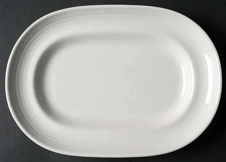 Colorstax White 9" Oval Serving Platter by Metlox - Poppytrail - Vernon-1