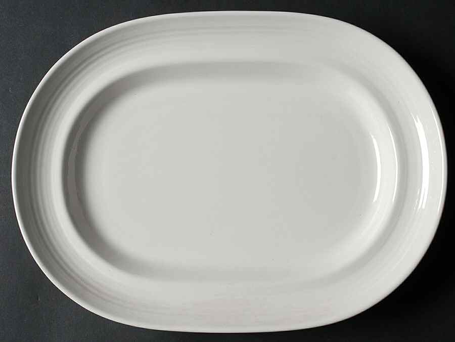 Colorstax White 10" Oval Serving Platter by Metlox - Poppytrail - Vernon-1
