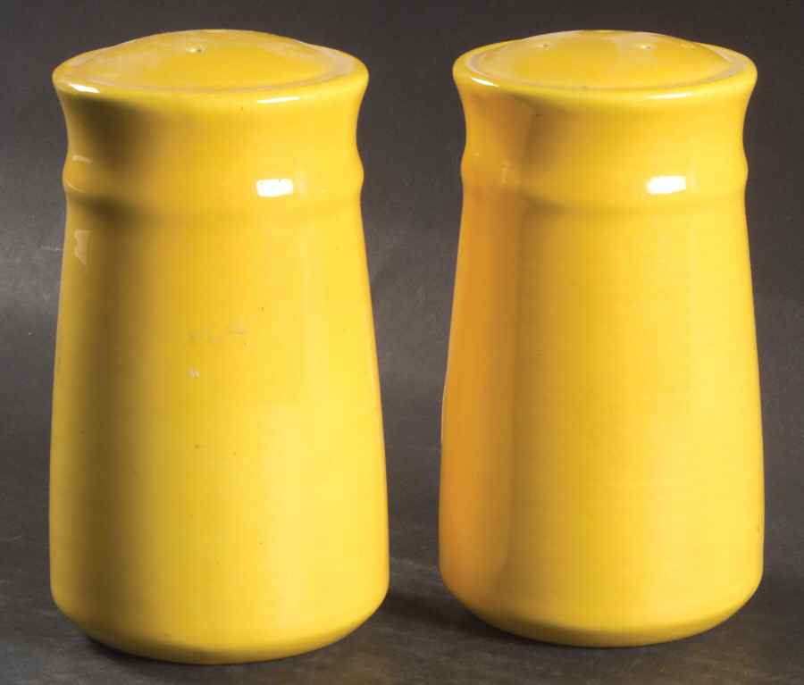 Colorstax Yellow Salt & Pepper Set by Metlox - Poppytrail - Vernon-1