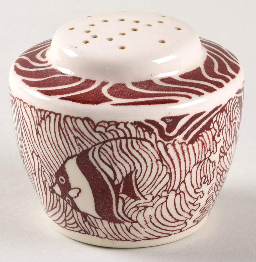 Coral Reef Maroon Salt Shaker by Metlox - Poppytrail - Vernon-1