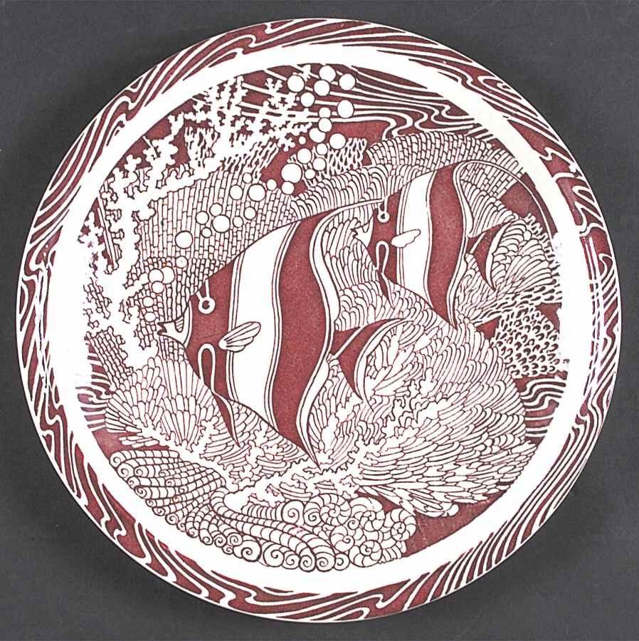 Coral Reef Maroon Large Luncheon Plate by Metlox - Poppytrail - Vernon-1