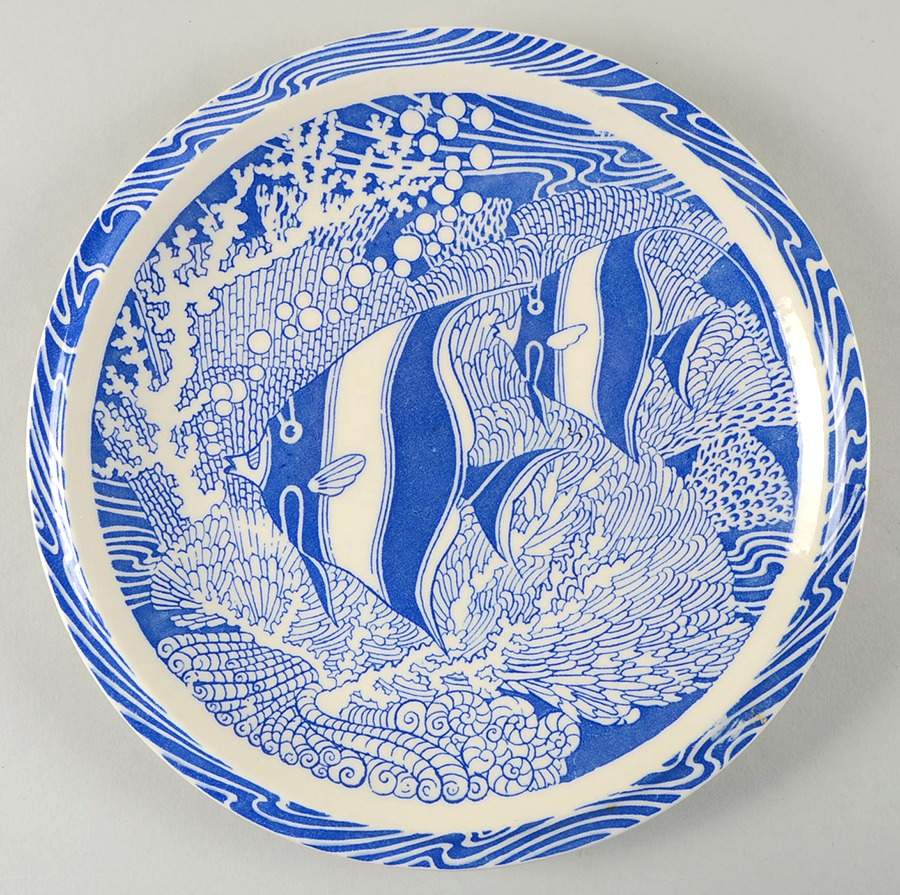 Coral Reef Blue Large Luncheon Plate by Metlox - Poppytrail - Vernon-1