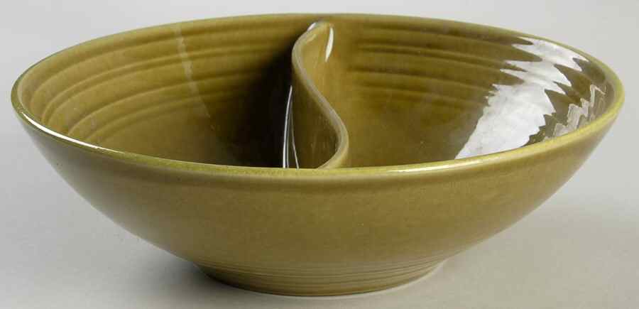 Dahlia Blue Round Divided Vegetable Bowl by Metlox - Poppytrail - Vernon-1