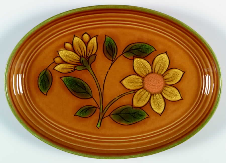 Dahlia Gold 9" Oval Serving Platter by Metlox - Poppytrail - Vernon-1