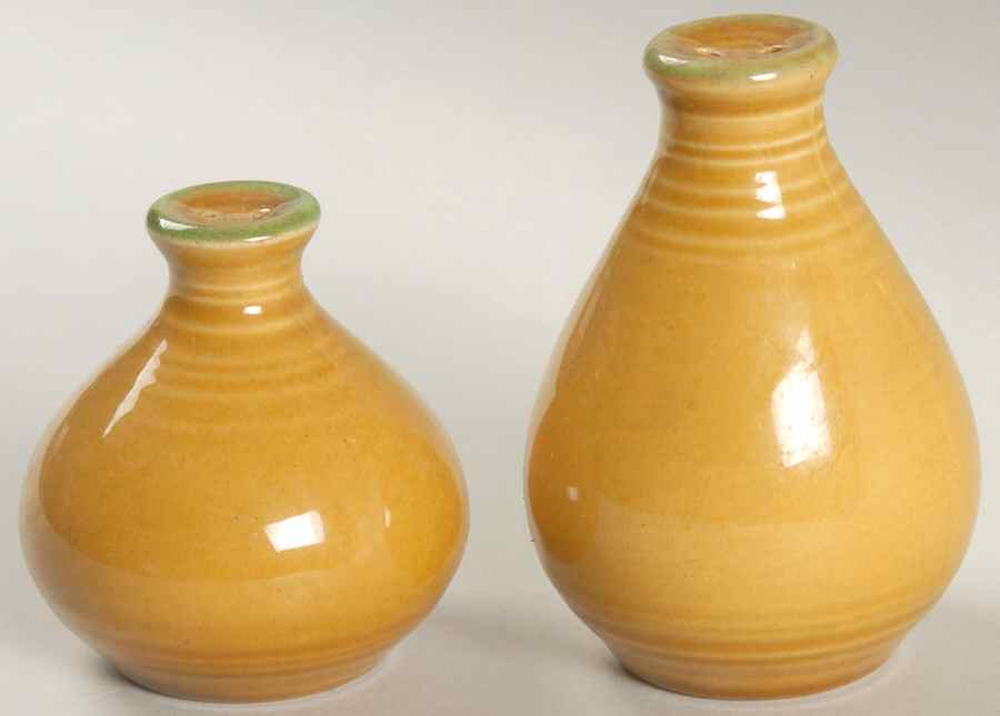 Dahlia Gold Salt & Pepper Set by Metlox - Poppytrail - Vernon-1