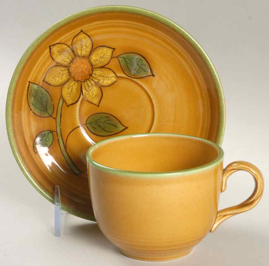 Dahlia Gold Flat Cup & Saucer Set by Metlox - Poppytrail - Vernon-1