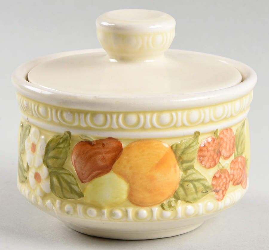 Della Robbia Sugar Bowl & Lid by Metlox - Poppytrail - Vernon-1