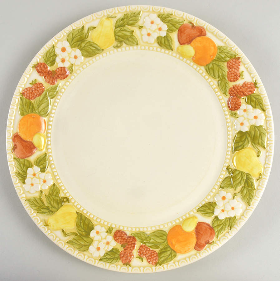 Della Robbia 12" Chop Plate (Round Platter) by Metlox - Poppytrail - Vernon-1