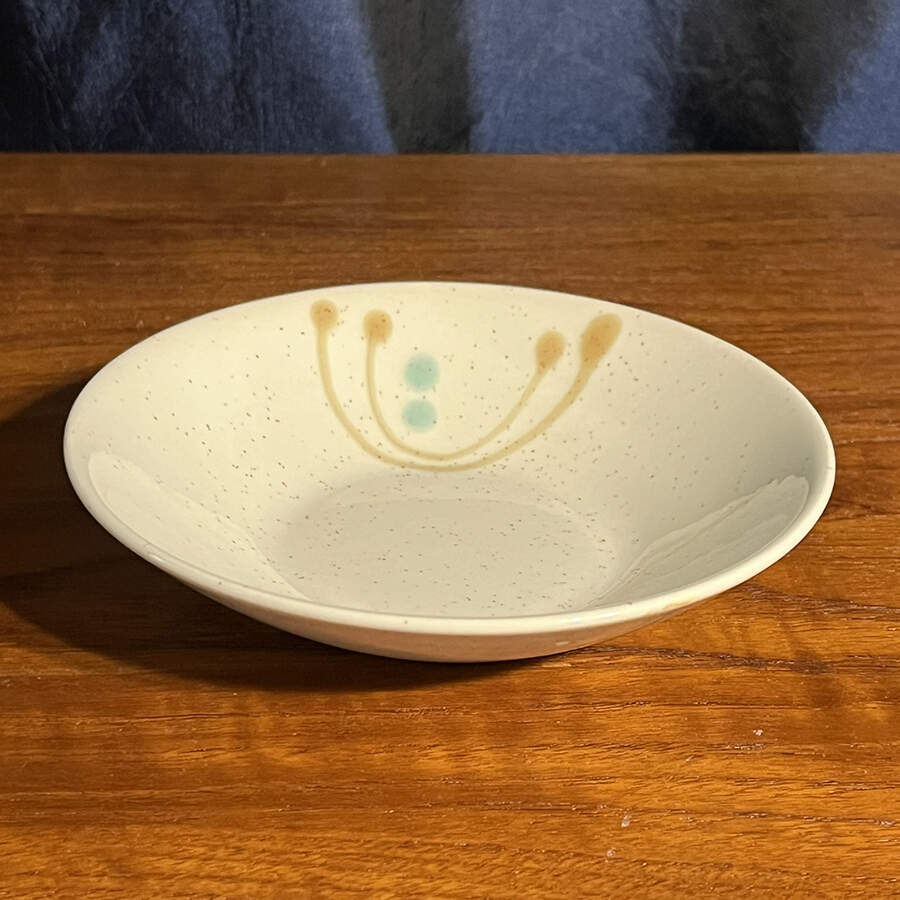 Dis-N-Dot Fruit/Dessert (Sauce) Bowl by Metlox - Poppytrail - Vernon-1