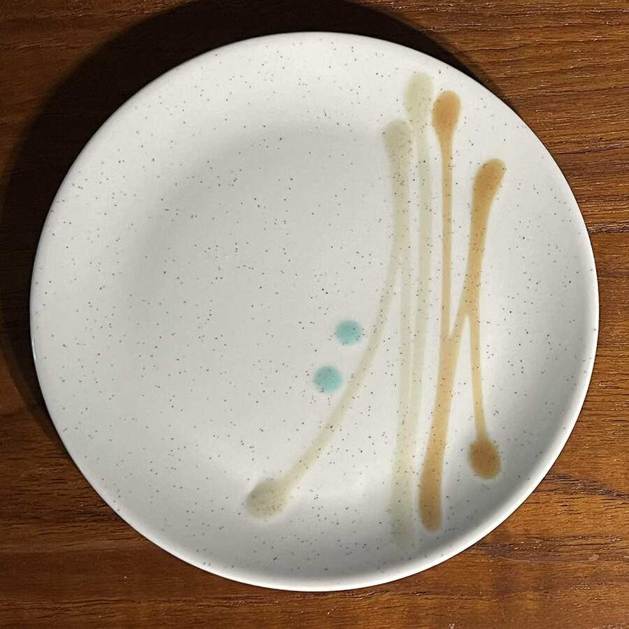 Dis-N-Dot Bread & Butter Plate by Metlox - Poppytrail - Vernon-1