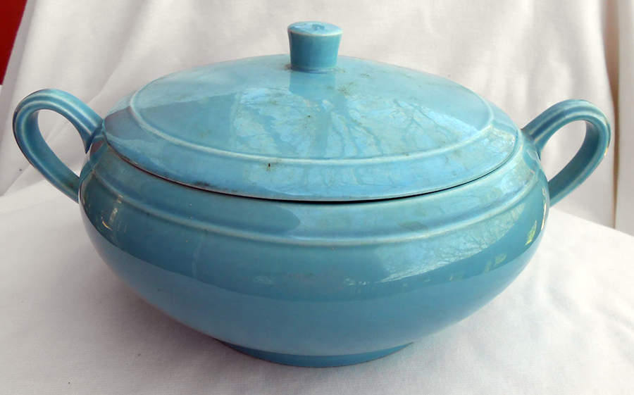 Early California Light Blue 2.25 Qt Round Covered Casserole by Metlox - Poppytrail - Vernon-1