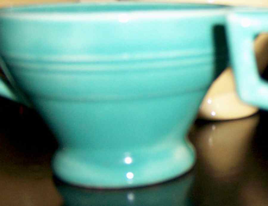 Early California Turquoise Individual Creamer by Metlox - Poppytrail - Vernon-1