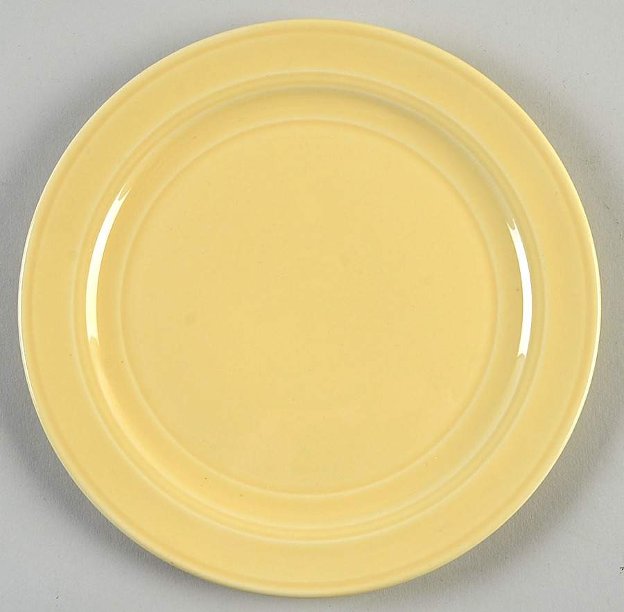 Early California Yellow Salad Plate by Metlox - Poppytrail - Vernon-1