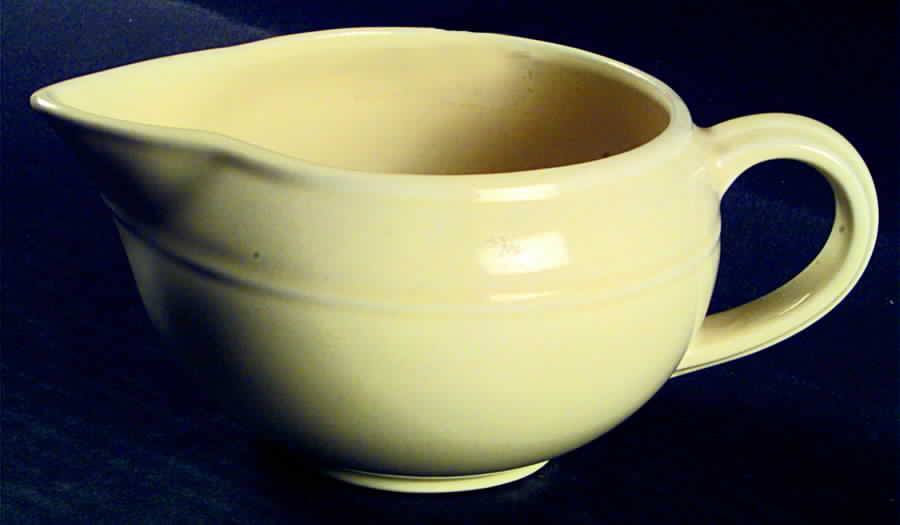 Early California Yellow Gravy Boat by Metlox - Poppytrail - Vernon-1