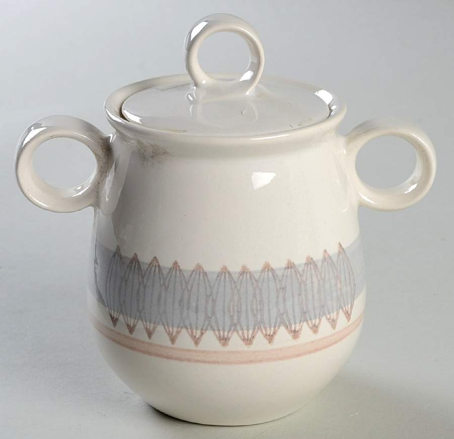 Fancy Free Sugar Bowl & Lid by Metlox - Poppytrail - Vernon-1